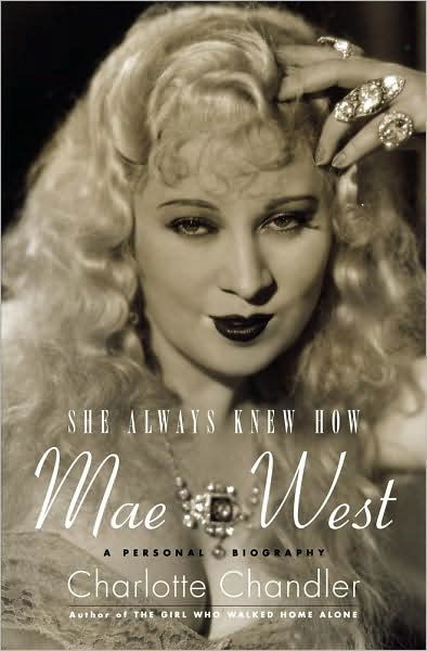 She Always Knew How - Mea West - Books - SIMON & SCHUSTER - 9781416579090 - July 9, 2014