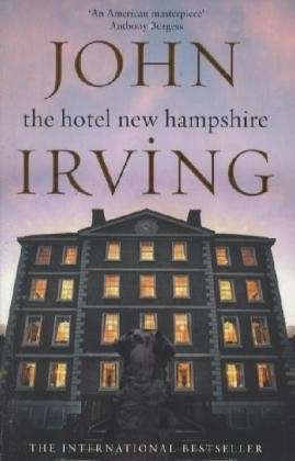Cover for John Irving · The Hotel New Hampshire (Paperback Bog) (1982)