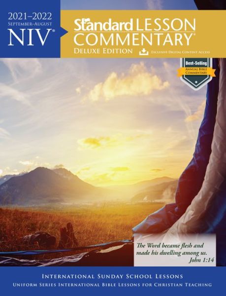 Cover for Standard Publishing · Niv (r) Standard Lesson Commentary (r) Deluxe Edition 2021-2022 (Paperback Book) (2021)