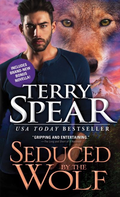 Cover for Terry Spear · Seduced by the Wolf - Heart of the Wolf (Paperback Book) (2020)