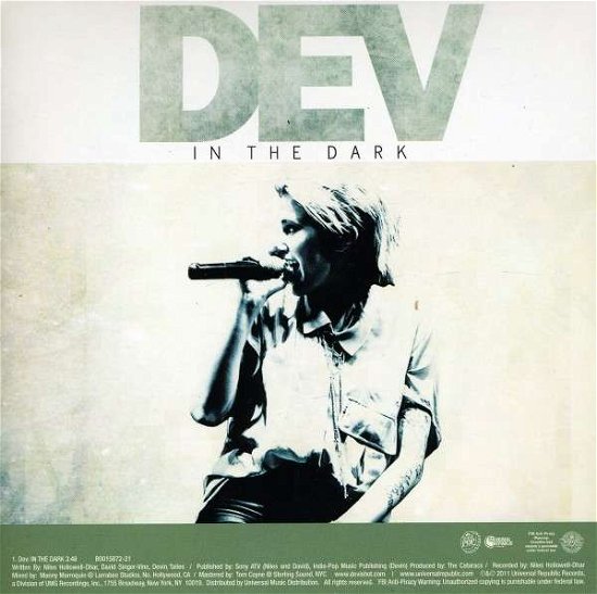 Cover for Dev · In the Dark/undercover (7&quot;) (2011)