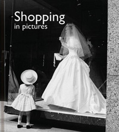 Cover for Helen Bate · Shopping in Pictures - Pictures to Share (Gebundenes Buch) (2009)