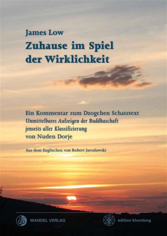 Cover for Low · Zuhause im Spiel der Wirklichkeit (Book)