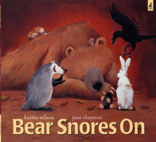 Cover for Karma Wilson · Bear Snores On (Taschenbuch) [New edition] (2003)