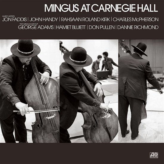 Cover for Charles Mingus · Mingus At Carnegie Hall (LP) [Deluxe edition] (2021)