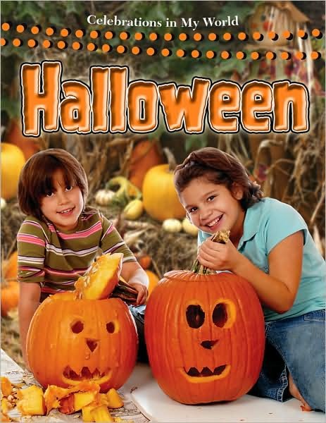 Cover for Molly Aloian · Halloween - Celebrations in my World (Pocketbok) (2009)