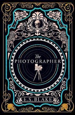 Cover for E. S. Blake · The Photographer (Paperback Book) (2022)