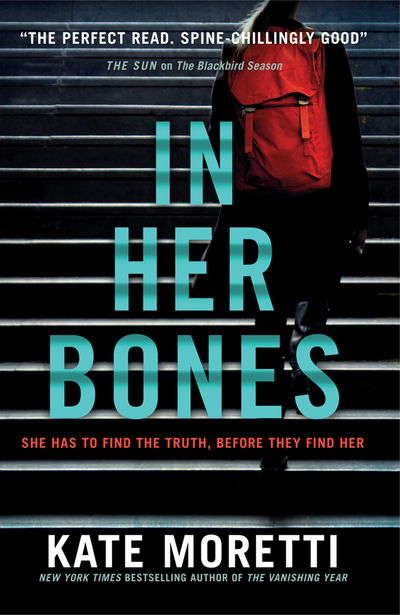 Cover for Kate Moretti · In Her Bones (Paperback Book) (2018)