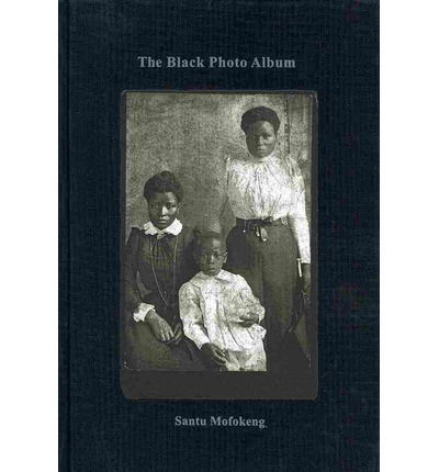 Santu Mofokeng: The Black Photo Album / Look at Me: 1890-1950 - Santu Mofokeng - Books - Steidl Publishers - 9783869303109 - July 15, 2013