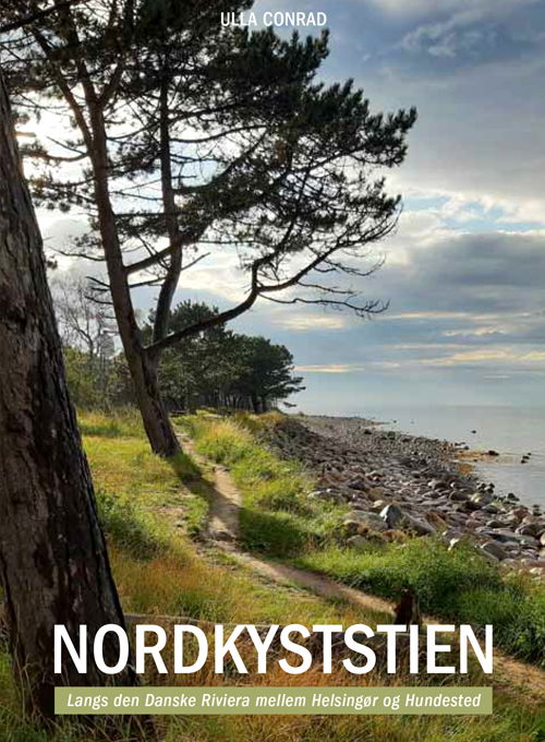 Cover for Ulla Conrad · Nordkyststien (Sewn Spine Book) [1st edition] (2022)