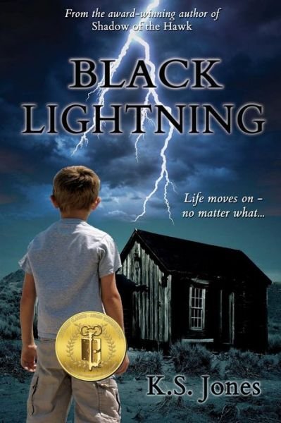 K S Jones · Black Lightning (Pocketbok) (2016)
