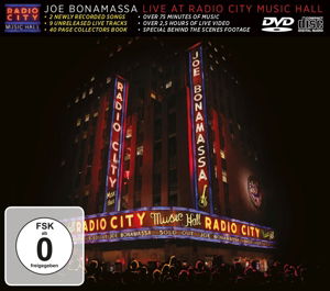Live At Radio City Music Hall -Cd+Blry- - Joe Bonamassa - Música - PROVOGUE - 0819873012115 - 1 de outubro de 2015