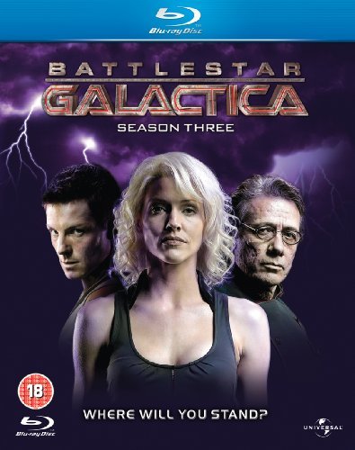 Cover for Englisch Sprachiger Artikel · Battlestar Galactica - Season 3 (Blu-ray) (2010)