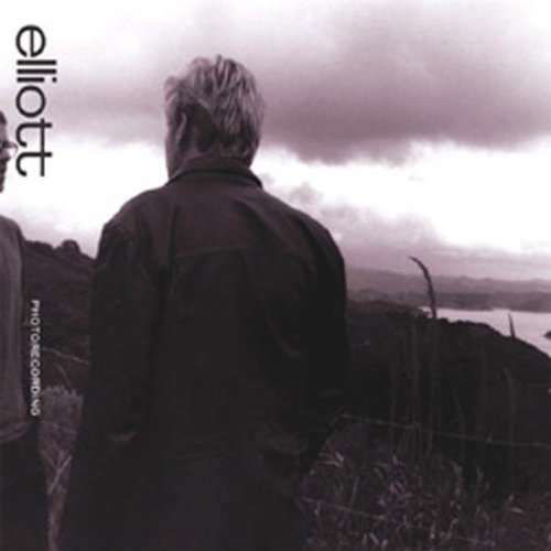 Cover for Elliott · Photorecording - (DVD/CD) (2005)