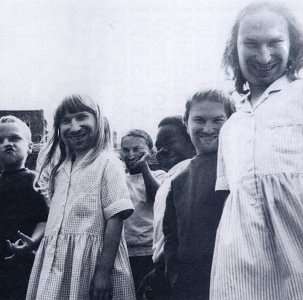 Come to Daddy - Aphex Twin - Música - WARNER MUSIC - 0643443100120 - 21 de octubre de 1997