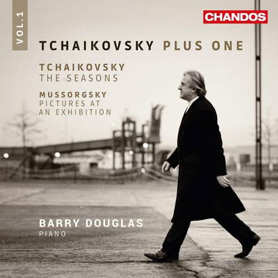 Tchaikovsky Plus One - Barry Douglas - Musiikki - CHANDOS - 0095115199121 - torstai 22. marraskuuta 2018