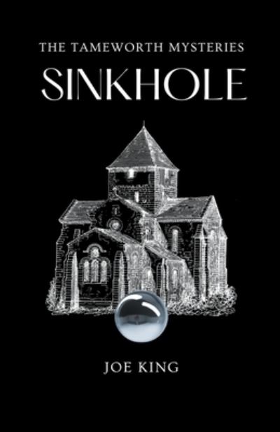 Cover for Joe King · Sinkhole (Paperback Book) (2021)