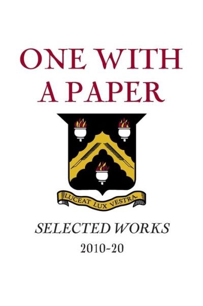 One with a Paper; Selected Works 2010-20 paperback - Literary Club - Livros - Praus Press - 9781947934122 - 21 de abril de 2021