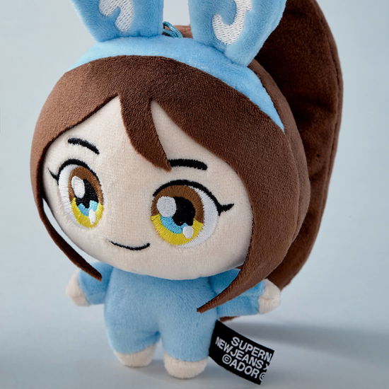 NEWJEANS · [NEWJEANS x MURAKAMI] (Nøkkelring) [Plush Keyring edition] [Minji Version] (2024)