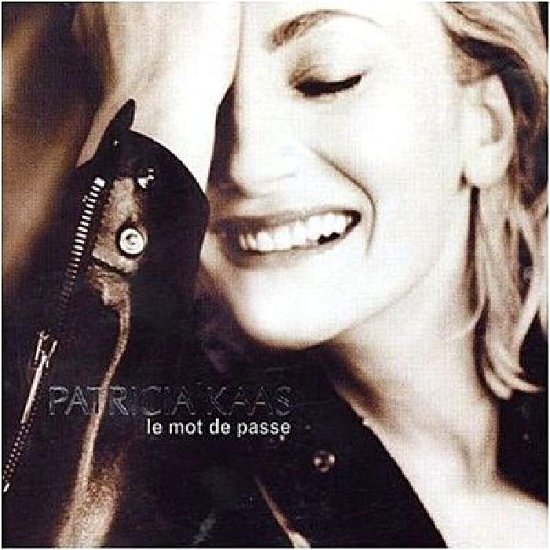 Le Mot De Passe - Patricia Kaas - Musiikki - WARNER - 5099960659125 - tiistai 26. tammikuuta 2010