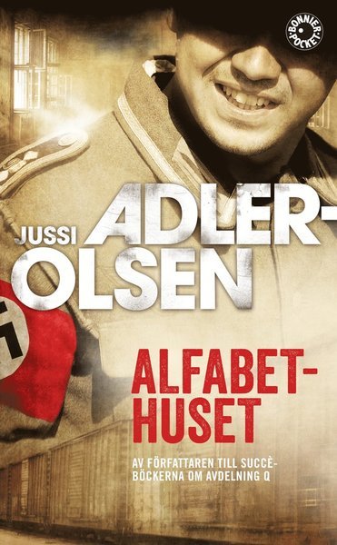 Cover for Jussi Adler-Olsen · Alfabethuset (Paperback Bog) (2014)