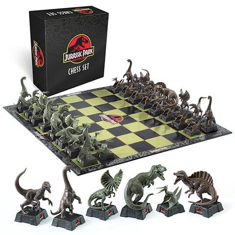 Jurassic Park Chess Set - Jurassic Park Chess Set - Board game - NOBLE COLLECTION UK LTD - 0849421007133 - December 25, 2020