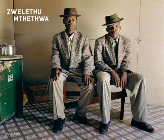 Cover for Zelethu Mthethwa · Zwelethu Mthethwa (Hardcover Book) (2010)