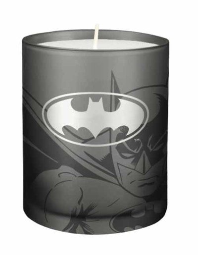 DC Comics: Batman Glass Votive Candle - Luminaries - Insight Editions - Livres - Insight Editions - 9781682985137 - 1 octobre 2019