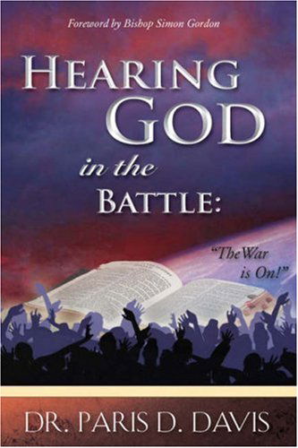 Cover for Paris D. Davis · Hearing God in Battle (Paperback Book) (2007)
