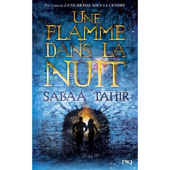 Cover for Sabaa Tahir · Une braise sous la cendre 2/Une flamme dans la nuit (MERCH) (2016)