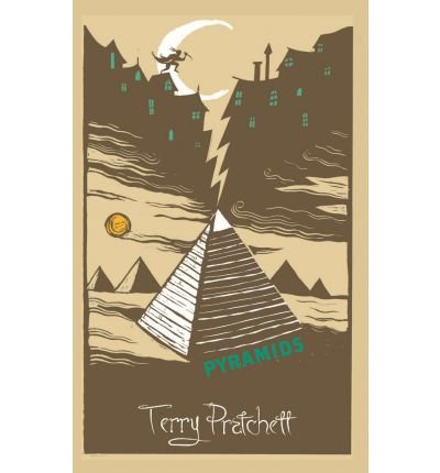 Pyramids: Discworld: The Gods Collection - Discworld - Terry Pratchett - Libros - Orion Publishing Co - 9781473200142 - 16 de enero de 2014