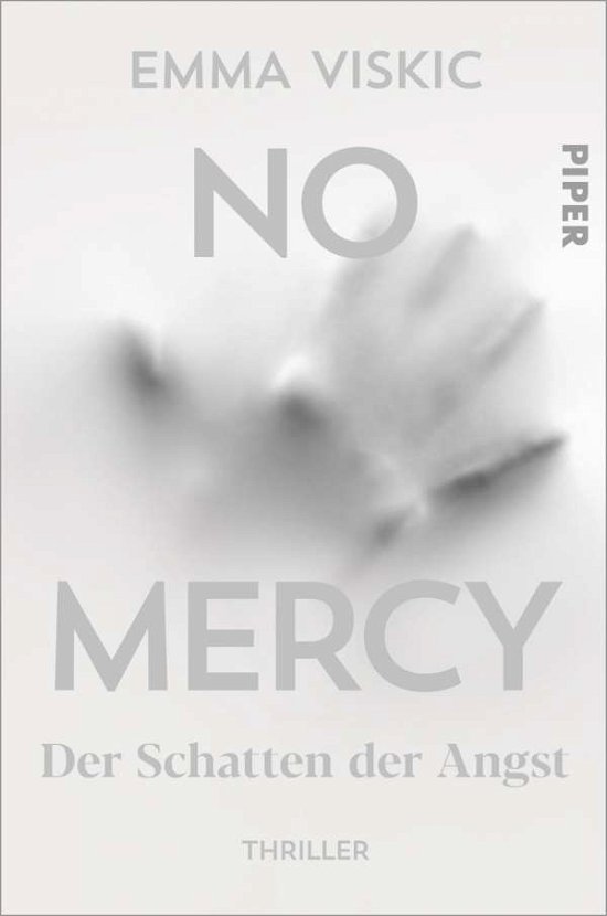 Cover for Emma Viskic · No Mercy - Der Schatten der Angst (Paperback Book) (2022)