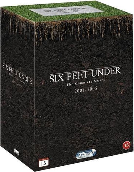 Six Feet Under: Complete Series - Six Feet Under - Elokuva - HBO - 5051895250143 - tiistai 19. marraskuuta 2013