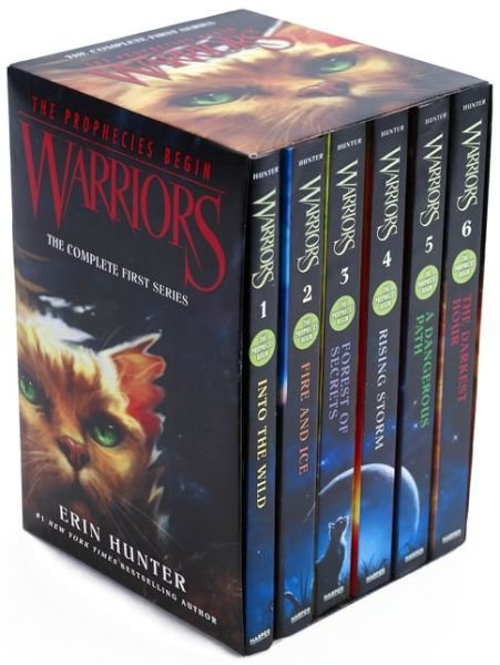 Cover for Erin Hunter · Warriors Box Set: Volumes 1 to 6 (Paperback Bog) [Box edition] (2015)