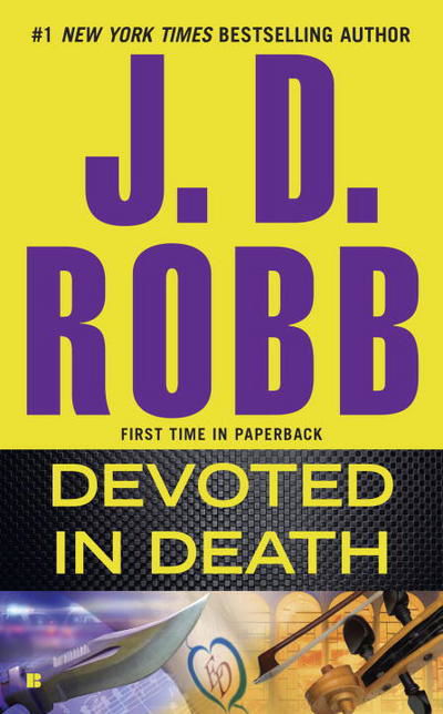 Cover for J. D. Robb · Devoted in Death - In Death (Paperback Book) (2016)