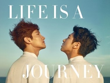 Life is Journey - Tvxq - Books - SM ENTERTAINMENT - 9791187290148 - February 8, 2019