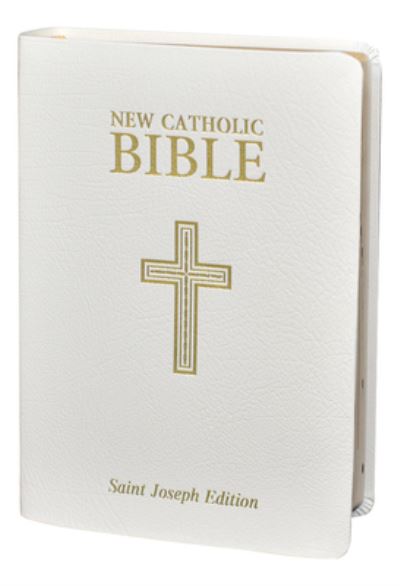 Cover for Catholic Book Publishing Corp · New Catholic Bible -Medium Print (Buch) (2021)