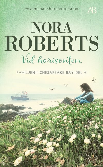 Cover for Nora Roberts · Vid horisonten (Paperback Bog) (2022)