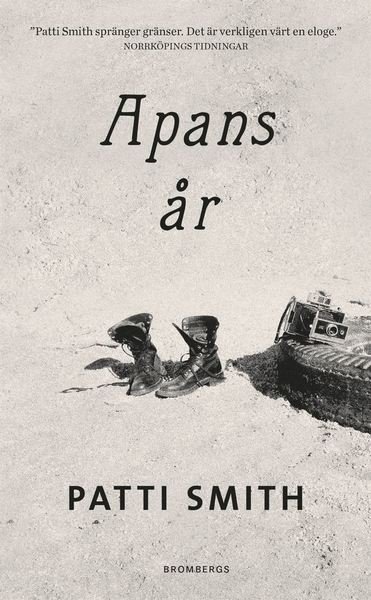 Cover for Patti Smith · Apans år (Paperback Book) (2021)