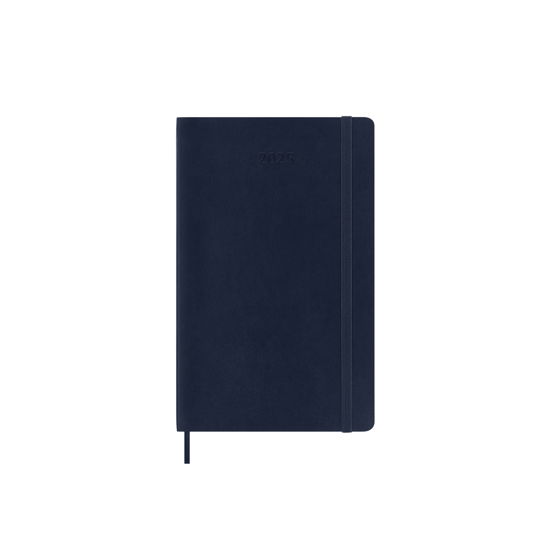 Moleskine 2025 12-Month Daily Large Softcover Notebook: Sapphire Blue - Moleskine - Books - Moleskine - 8056999270155 - June 6, 2024