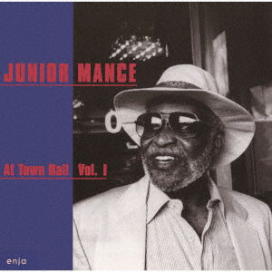 At Town Hall Vol.1 - Junior Mance - Muzyka - ULTRA VYBE - 4526180561156 - 14 maja 2021