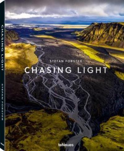 Cover for Forster · Chasing Light (Book) (2017)