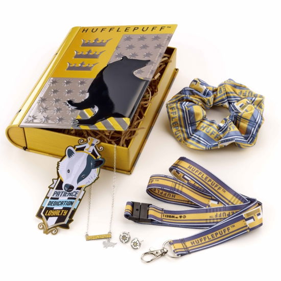 Harry Potter Hufflepuff House Tin Gift Set - Harry Potter - Merchandise - HARRY POTTER - 5055583448164 - 15. august 2022