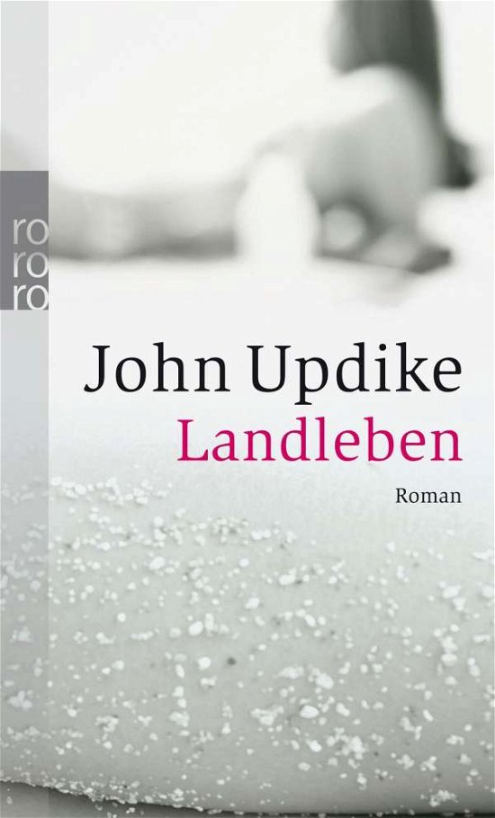 Cover for John Updike · Roro Tb.24016 Updike.landleben (Bok)