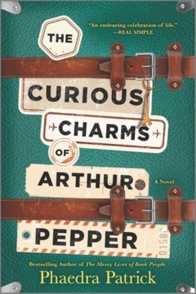 Cover for Phaedra Patrick · Curious Charms of Arthur Pepper (Buch) (2023)