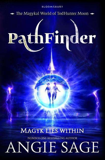 Cover for Angie Sage · PathFinder: A TodHunter Moon Adventure (Paperback Bog) (2015)