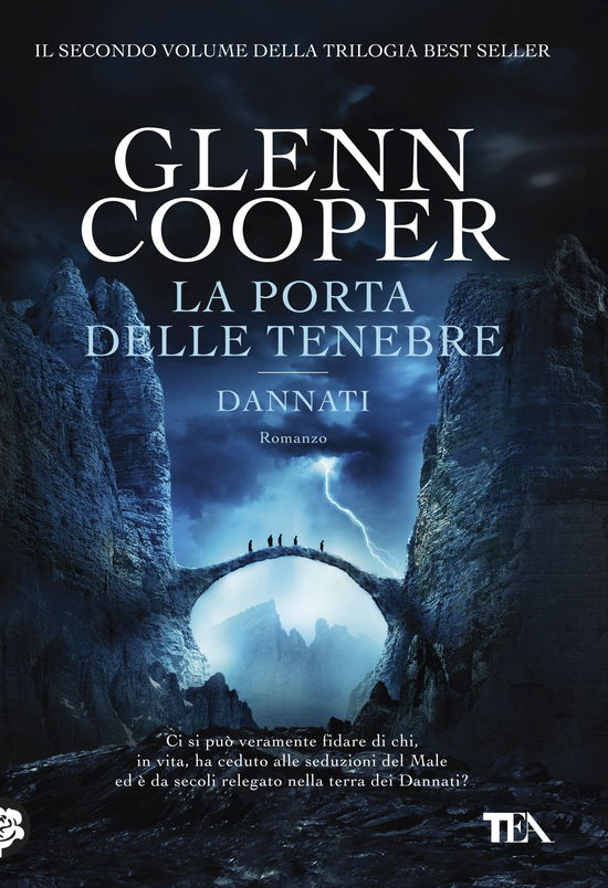 Cover for Glenn Cooper · La Porta Delle Tenebre. Dannati (Book)