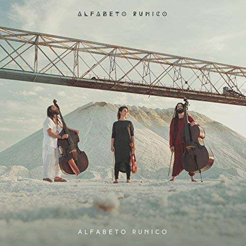 Cover for Alfabeto Runico (CD) (2018)