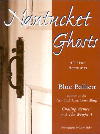 Cover for Blue Balliett · Nantucket Ghosts (Paperback Bog) (2006)