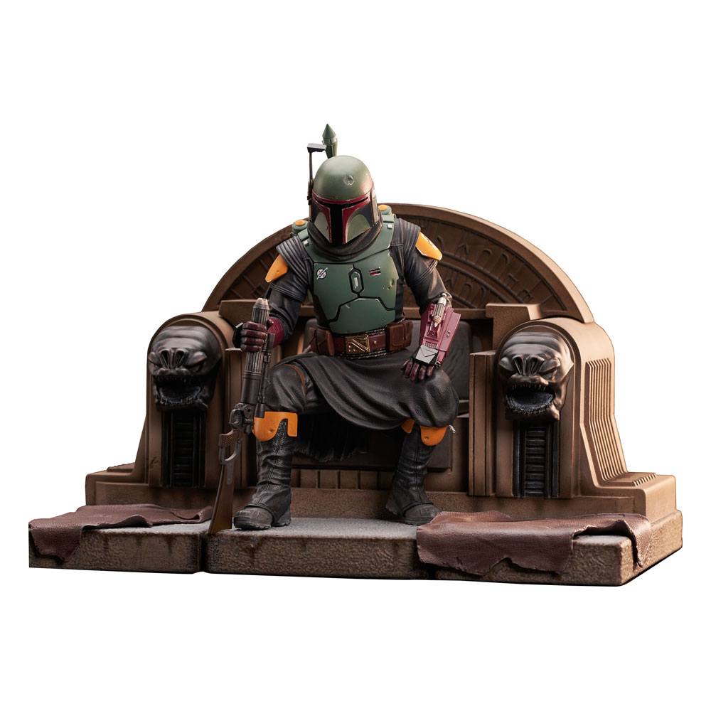 diamond select mandalorian statue